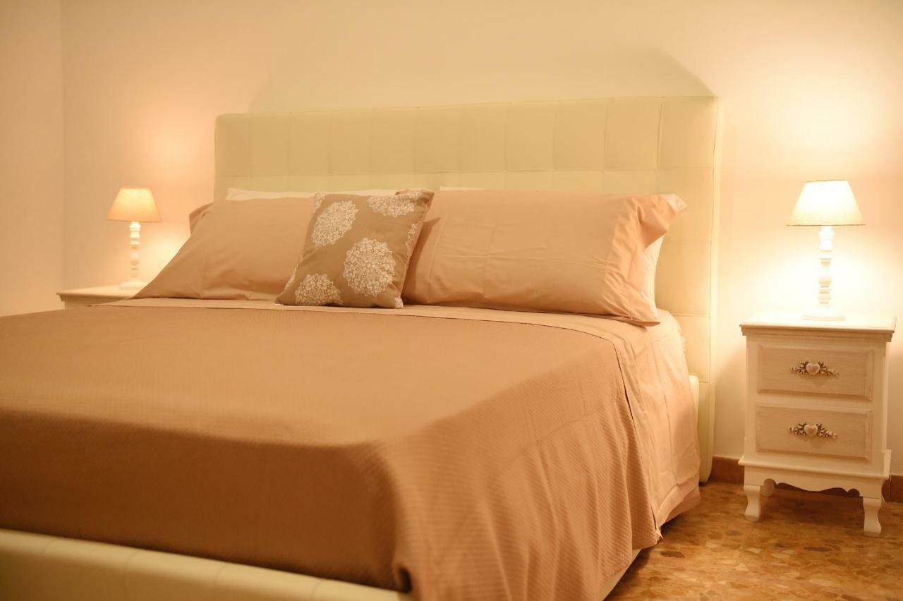 B&B Bonnes Suites Neapel Exterior foto